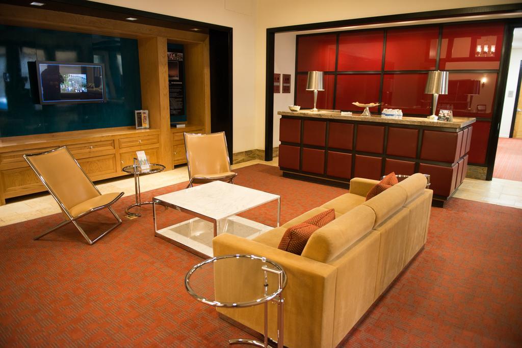 Crystal Quarters Corporate Housing At The Gramercy Arlington Habitación foto