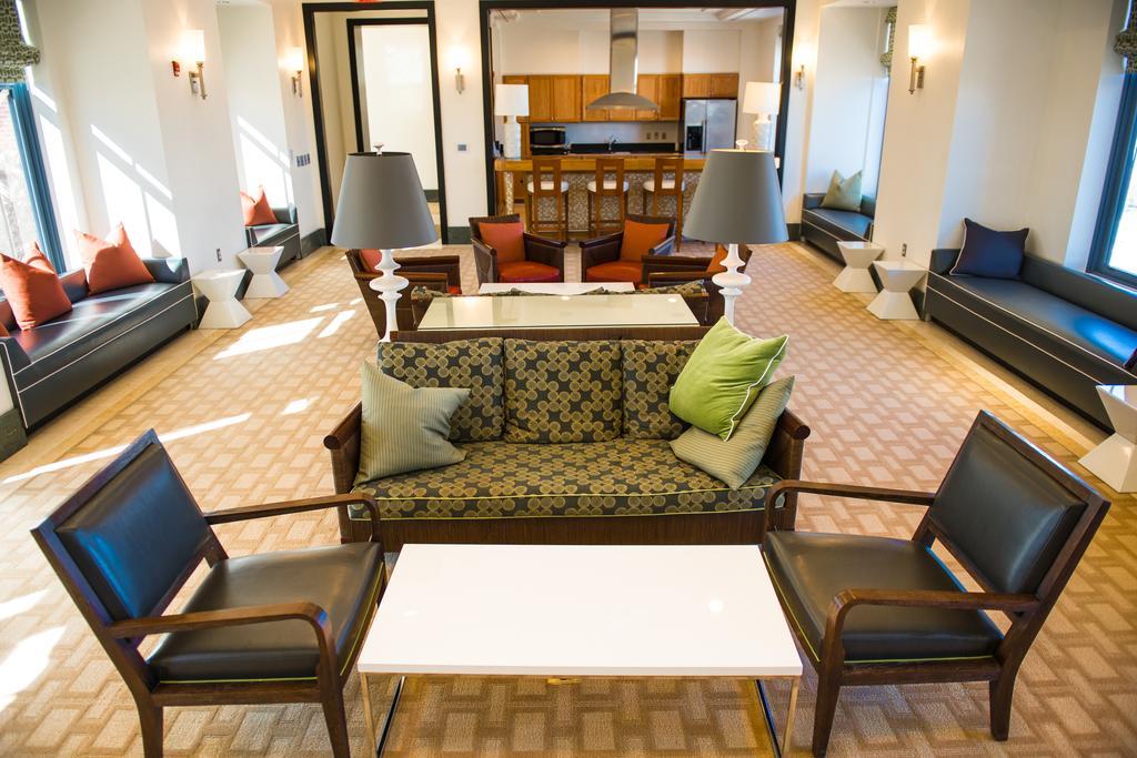 Crystal Quarters Corporate Housing At The Gramercy Arlington Habitación foto
